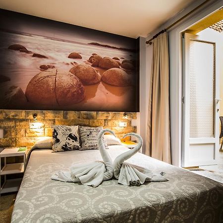 Hostal Escala Luna Salamanca Luaran gambar