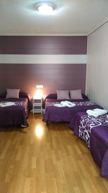 Hostal Escala Luna Salamanca Luaran gambar