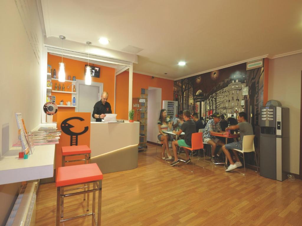 Hostal Escala Luna Salamanca Luaran gambar