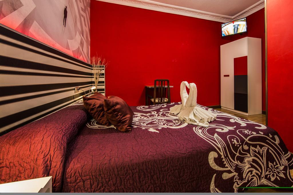 Hostal Escala Luna Salamanca Luaran gambar