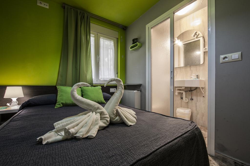 Hostal Escala Luna Salamanca Luaran gambar